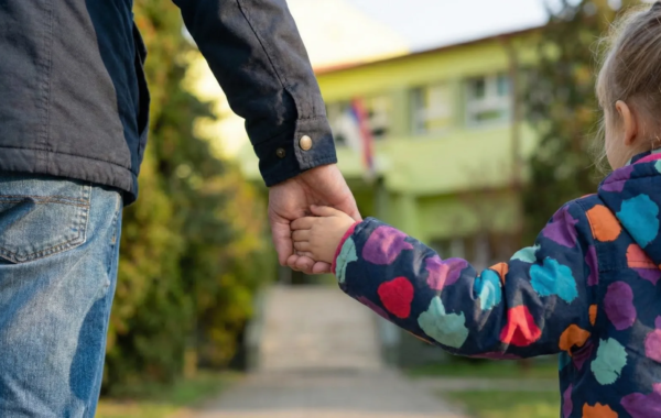 Сарадња породице и школе: Темељ успеха и безбедности сваког детета